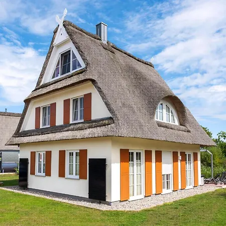 Mit Garten Und Whirlpool Holiday home